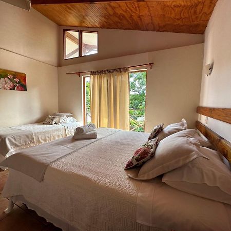 Hotel Ohiro Hanga Roa Bagian luar foto
